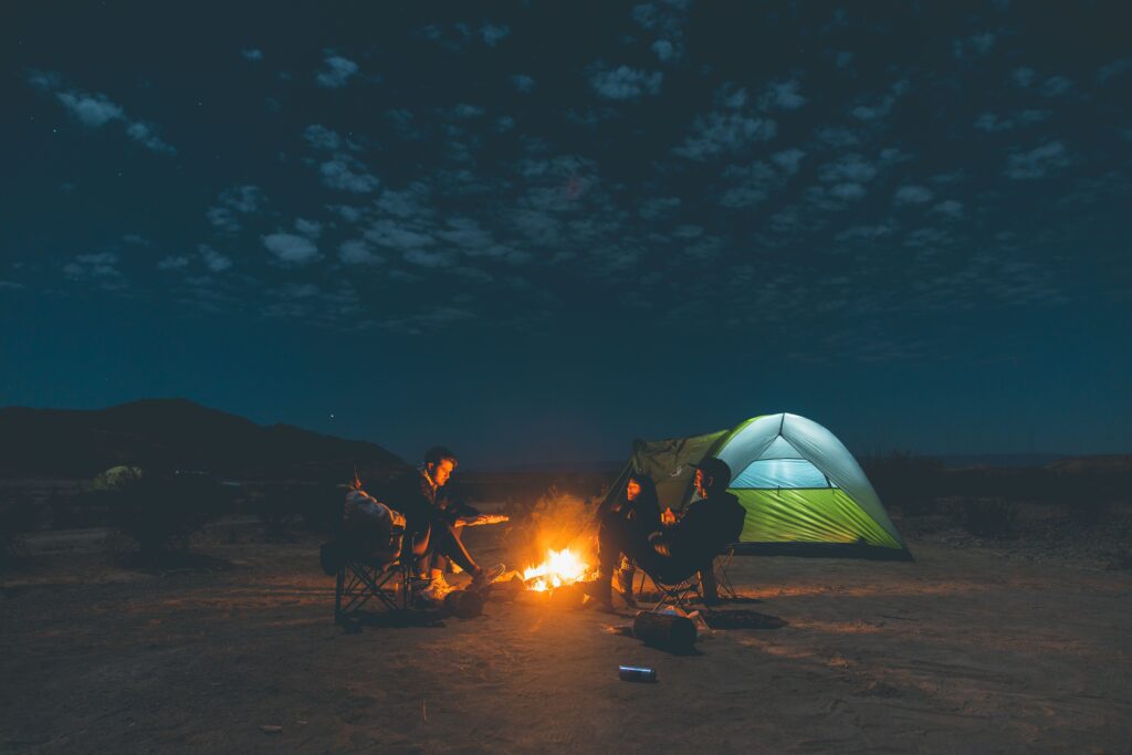 Enjoy the evening around the fire with your Adventurer Companions. Create your free custom pack lists